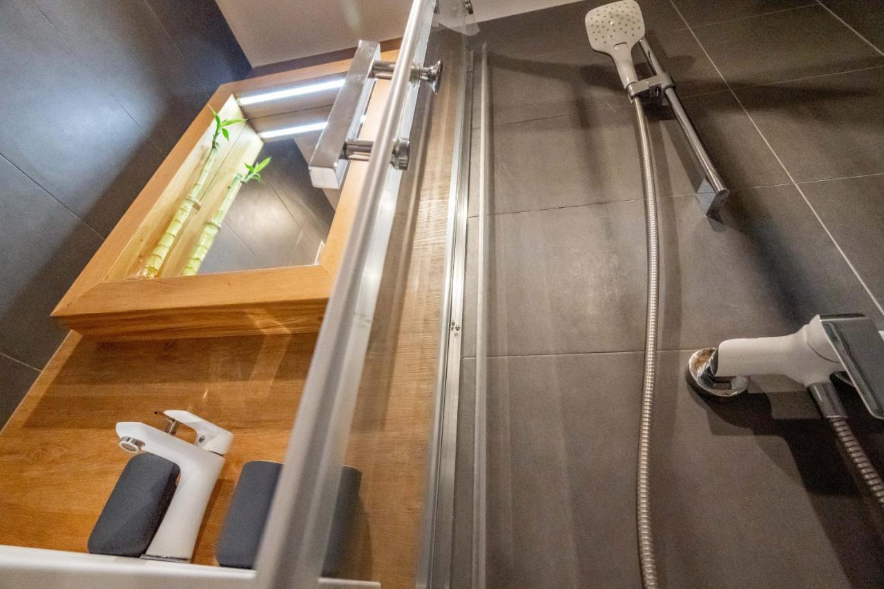 Pod Milonovou Appartement Velké Karlovice Buitenkant foto