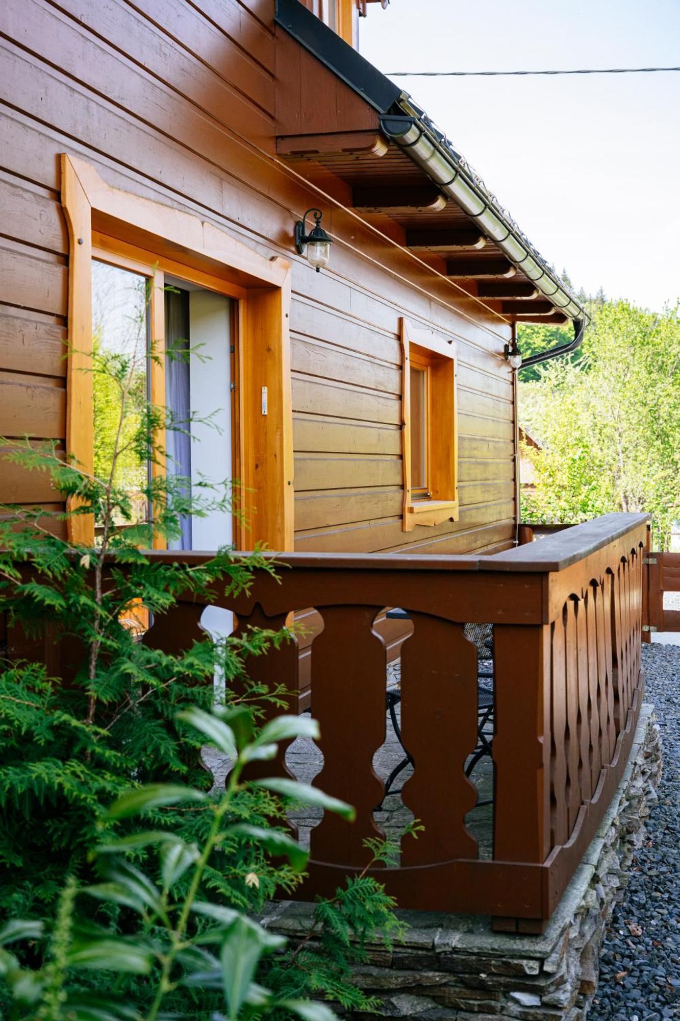 Pod Milonovou Appartement Velké Karlovice Buitenkant foto