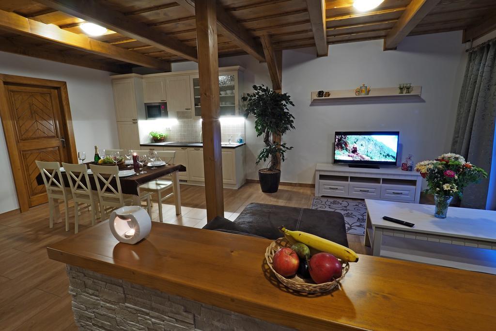 Pod Milonovou Appartement Velké Karlovice Buitenkant foto